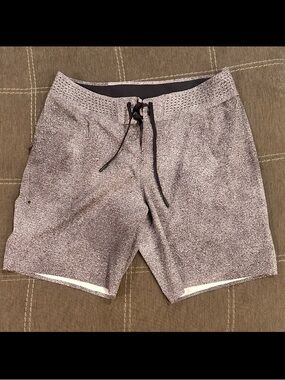 Lululemon swim trunks